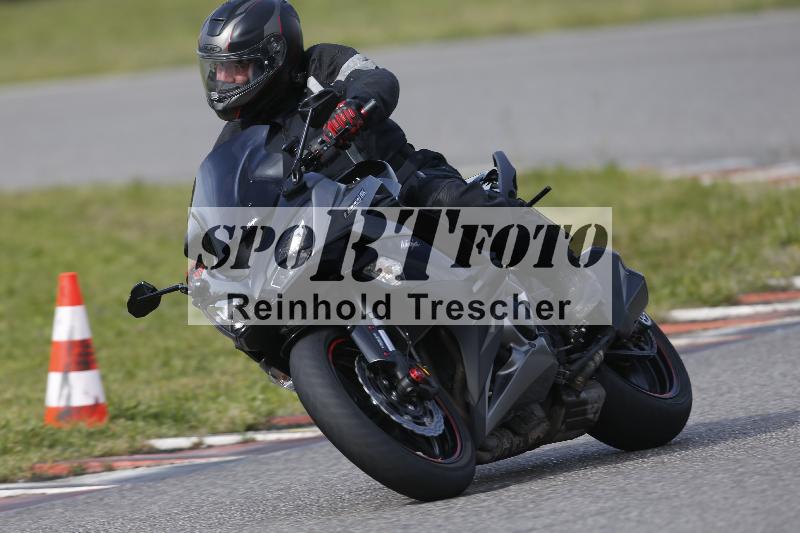 /Archiv-2024/17 01.05.2024 Speer Racing ADR/Schnuppertraining